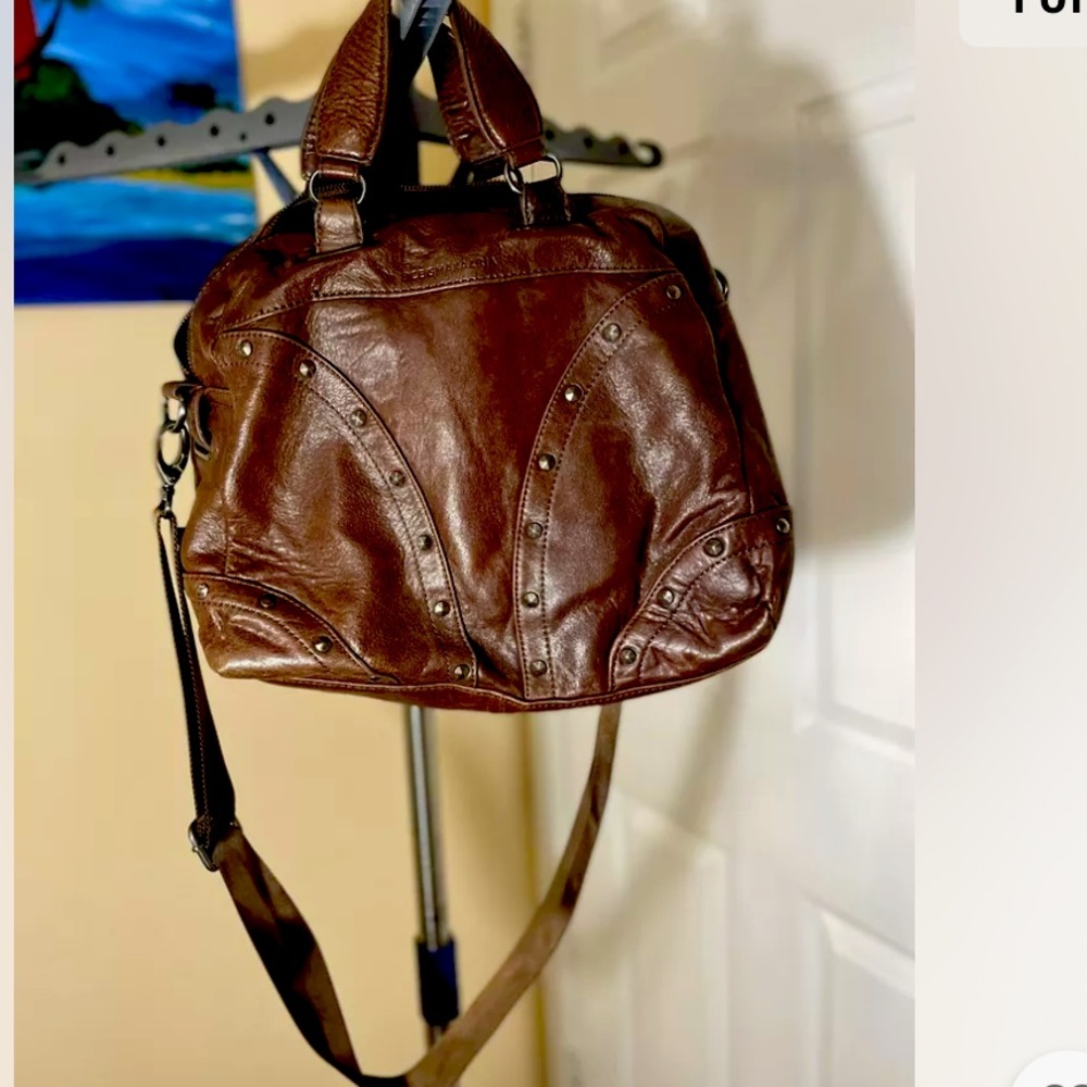 ❤️BCBG Maxazria Brown Leather Hand or crossbody